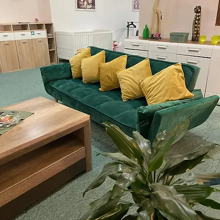 Velky Apartment *